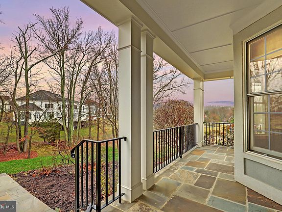 5th image of 8905 Laurel Overlook Dr