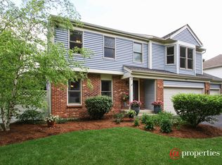 1828 Gatewood Dr, Gurnee, IL 60031