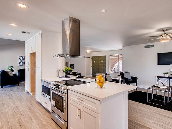 3rd image of 21422 N Palm Desert Dr