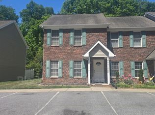 108 Maple Grove Ct, Archdale, NC 27263