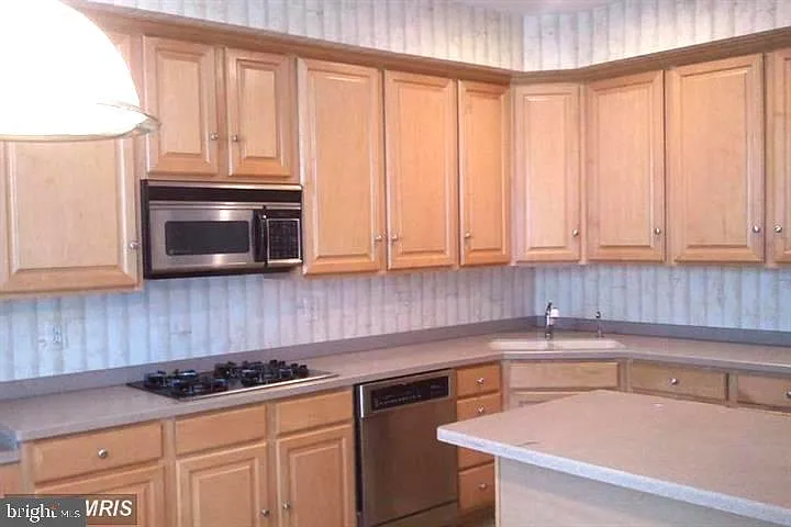 213 Watkins Pond Blvd — Photo 10