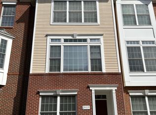 25113 Neptune Ter, Chantilly, VA 20152