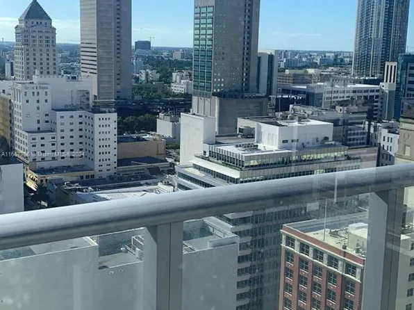 151 SE 1st St APT 2310, Miami, FL 33131