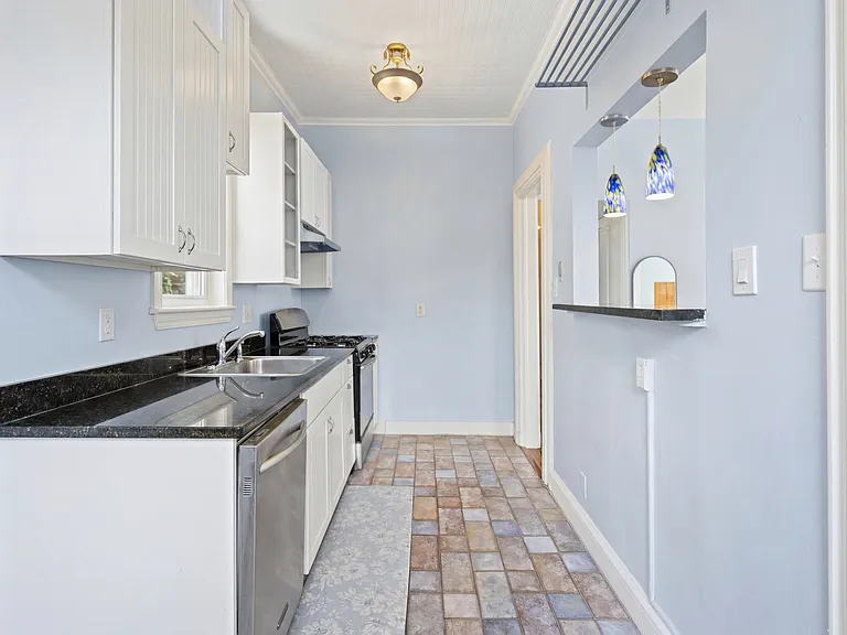 200 Hudson St #4RUNIT-4R — Photo 8
