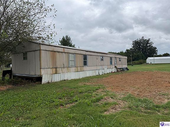 2nd image of 1012 N Highway 79