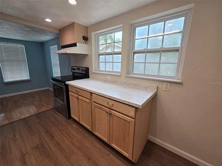 1029 NW 41st Ave — Photo 7