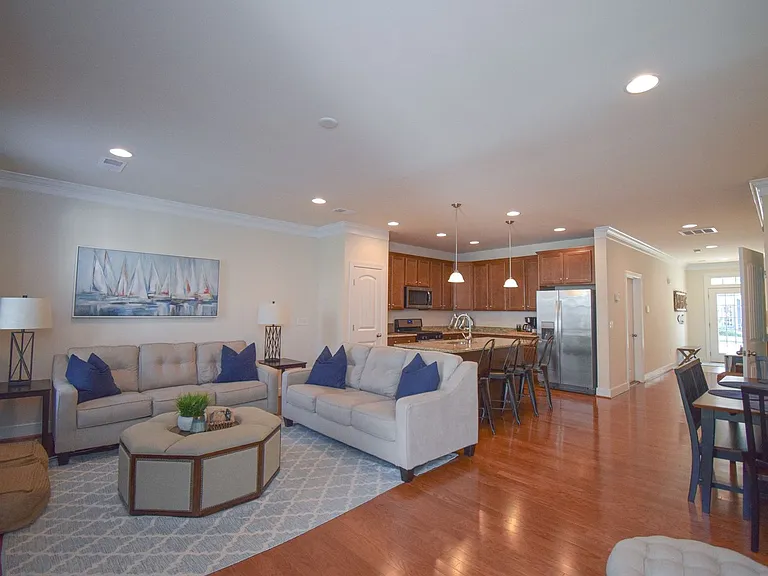 21605 Cordova Pl #C72 — Photo 6
