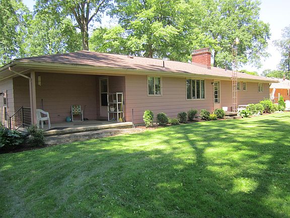 2nd image of 3628 Southwood Dr SE