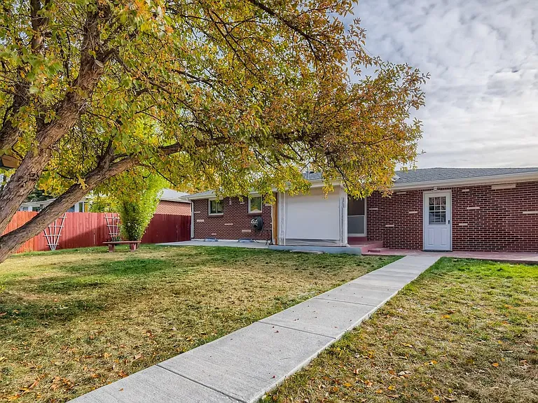 8301 Chase Way — Photo 20