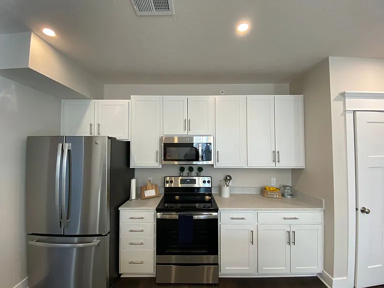 7630 Park Dr #214 — Photo 5