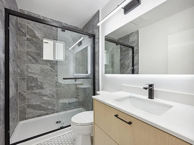 19 Knoll — Photo 5