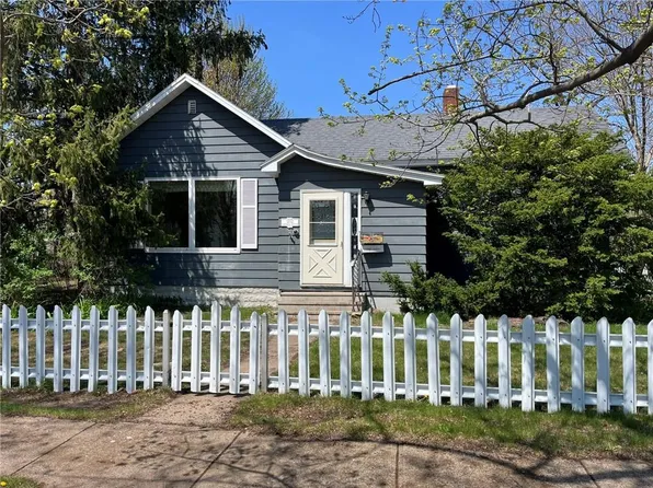 1712 Garfield Avenue, Altoona, WI 54720