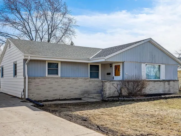 8141 West Clovernook STREET, Milwaukee, WI 53223
