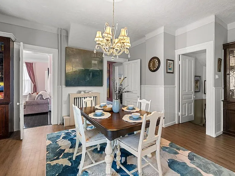 274 Crawford Ave — Photo 14