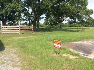 1097 E Golden Isles Hwy, Mc Rae, GA 31055