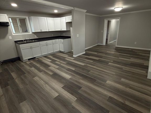 4th image of 211 Brockway Rd #A