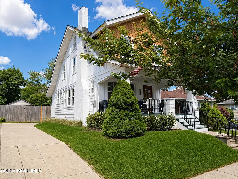 1205 Jeffrey St — Photo 2