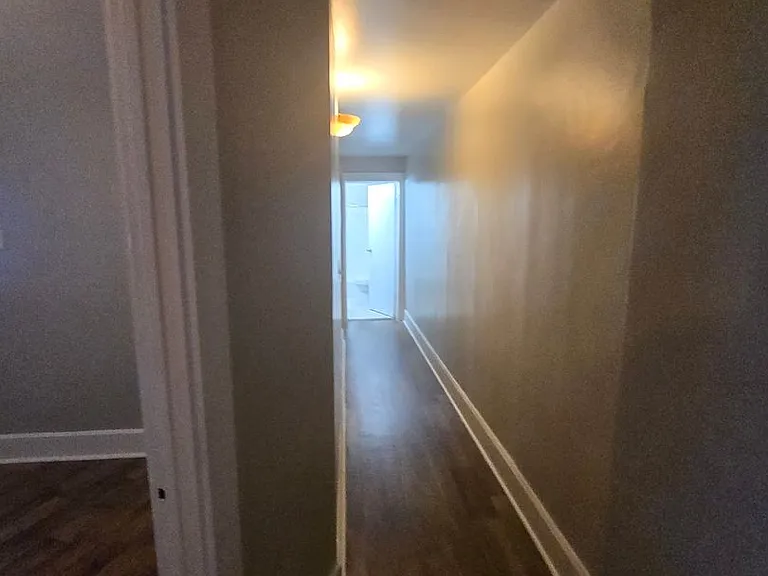 35 N Bradley Ave — Photo 8