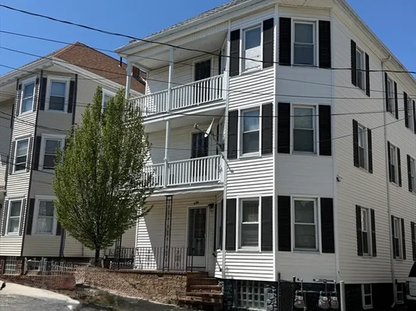 105 Collette St, New Bedford, MA 02746