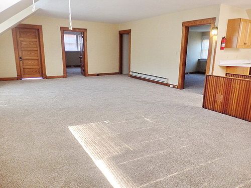 4th image of 2554 Erie Ave #3