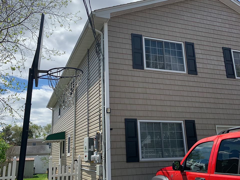 1st image of 151 Floral Ave