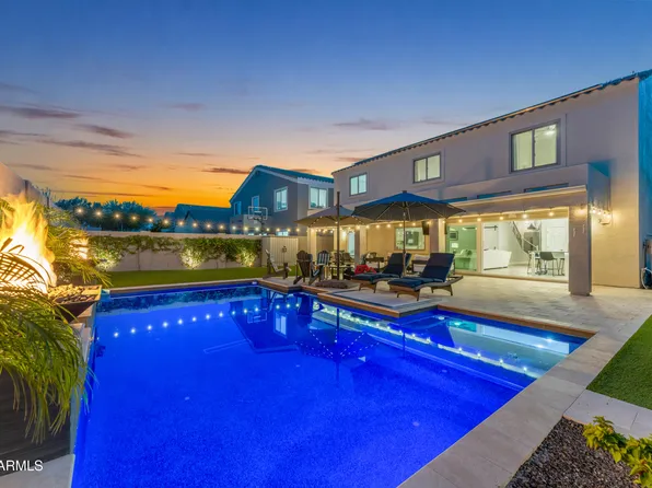 2522 E MINE CREEK Road, Phoenix, AZ 85024