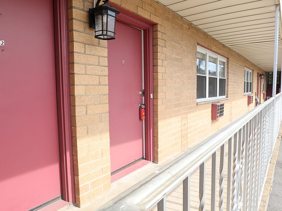 Unit Entrance