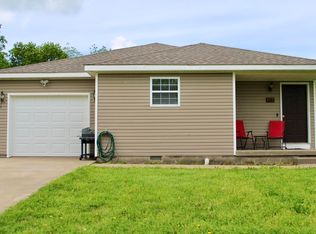 112 S Winfield Ave, Joplin, MO 64801