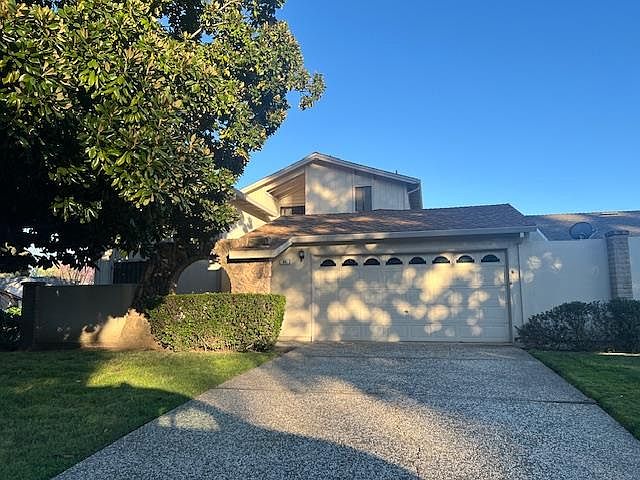 1st image of 80 Petrilli Cir