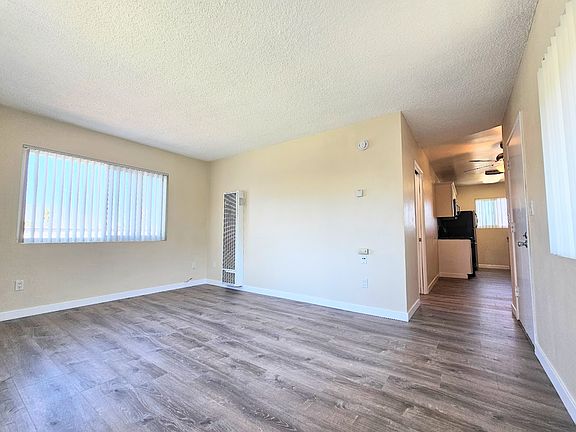 5th image of 4390 Temecula St APT 14