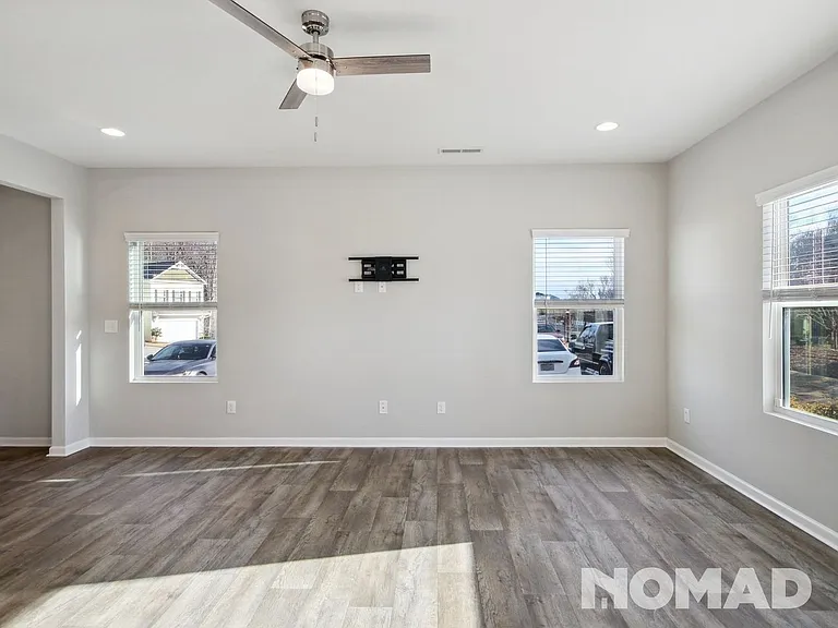 8620 River Ridge Dr — Photo 12