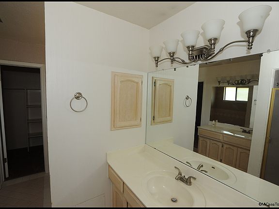 4th image of 4317 Loma De Brisas Dr
