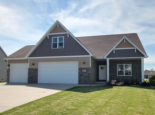 1964 Big Bend Dr, Neenah, WI 54956