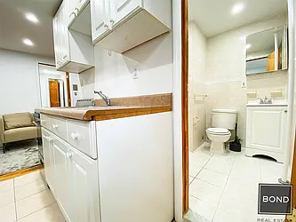 Rented by Bond New York