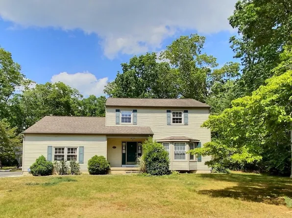 25 Peach Orchard Rd, Ocean View, NJ 08230