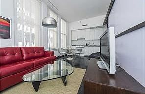 3rd image of 334 Carondelet Street #302