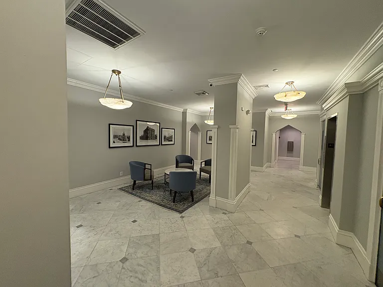 271 Dartmouth St #1G — Photo 16
