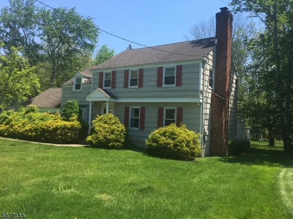 424 White Oak Ridge Rd, Short Hills, NJ 07078