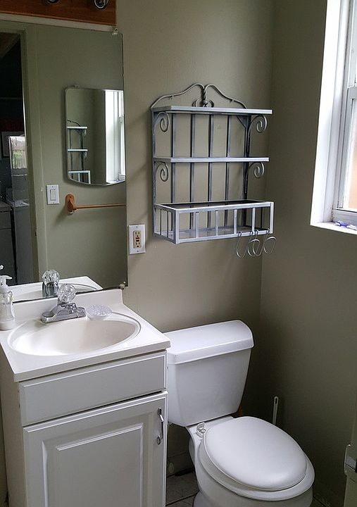 2nd image of 556 Virginia St #Efficiency