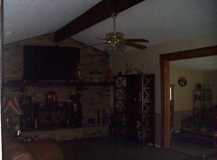 717 Gayle St, Burkburnett, TX 76354