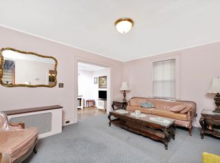 5934 41st Ave, Flushing, NY 11377
