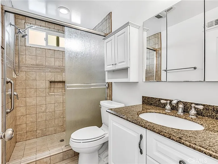 33051 Christina Dr — Photo 20