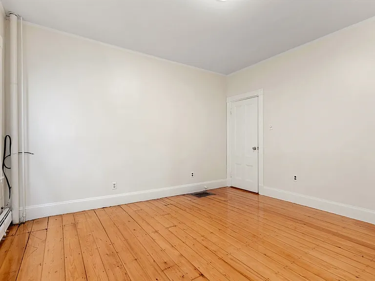 247 Park St #1 — Photo 13