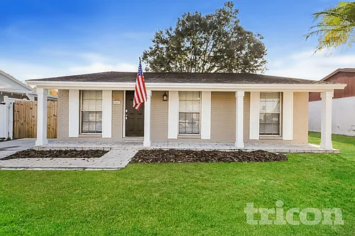 16013 Woodpine Dr Photo 1
