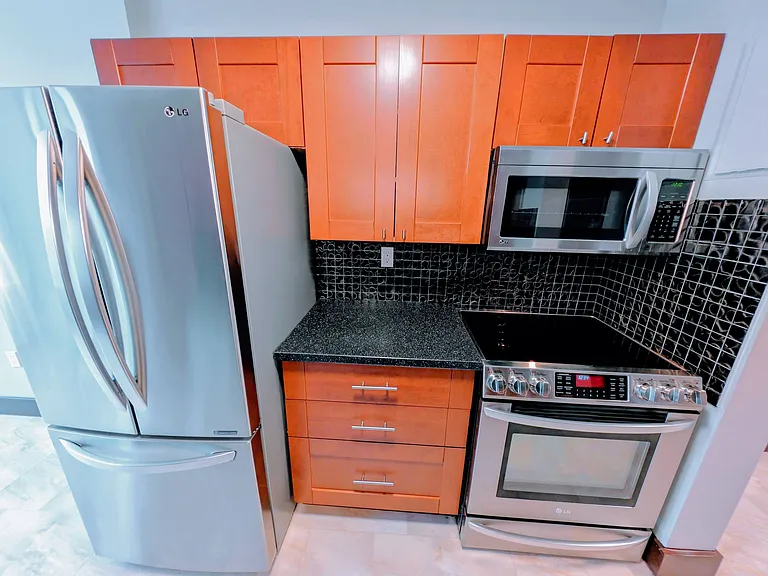 600 Grenfell Dr #312 — Photo 10