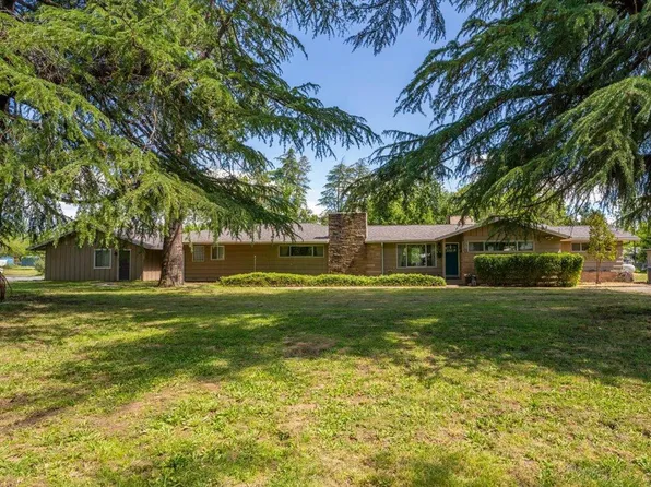 21249 Shelly Ln, Anderson, CA 96007