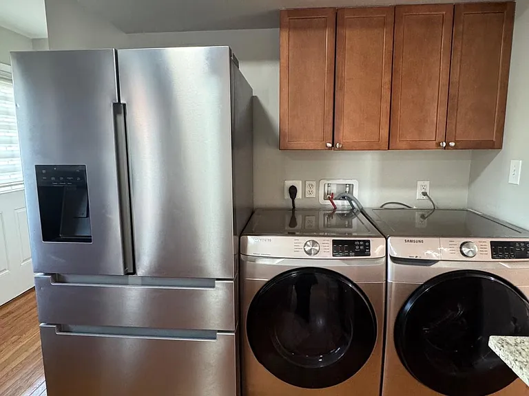 14780 Jordan Ln — Photo 15
