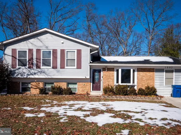 1805 Cooper Ct, Waldorf, MD 20602
