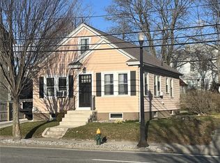 24 Garfield Ave, Cranston, RI 02920