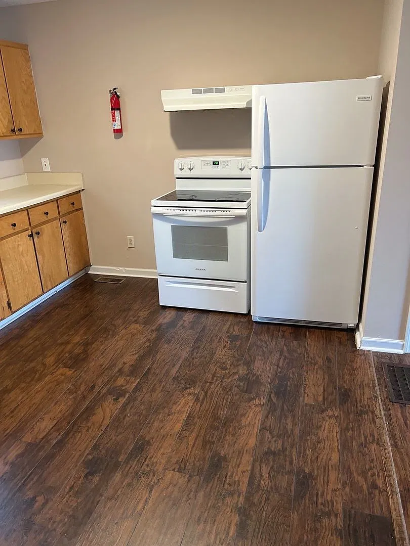Meriwether Ridge (214 Martin) — Photo 2